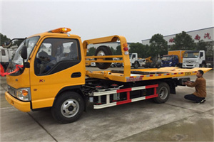 霞云岭哪里有拖车服务